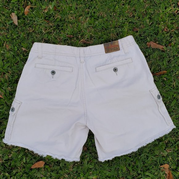 Union Bay Shorts - Picture 3 of 4